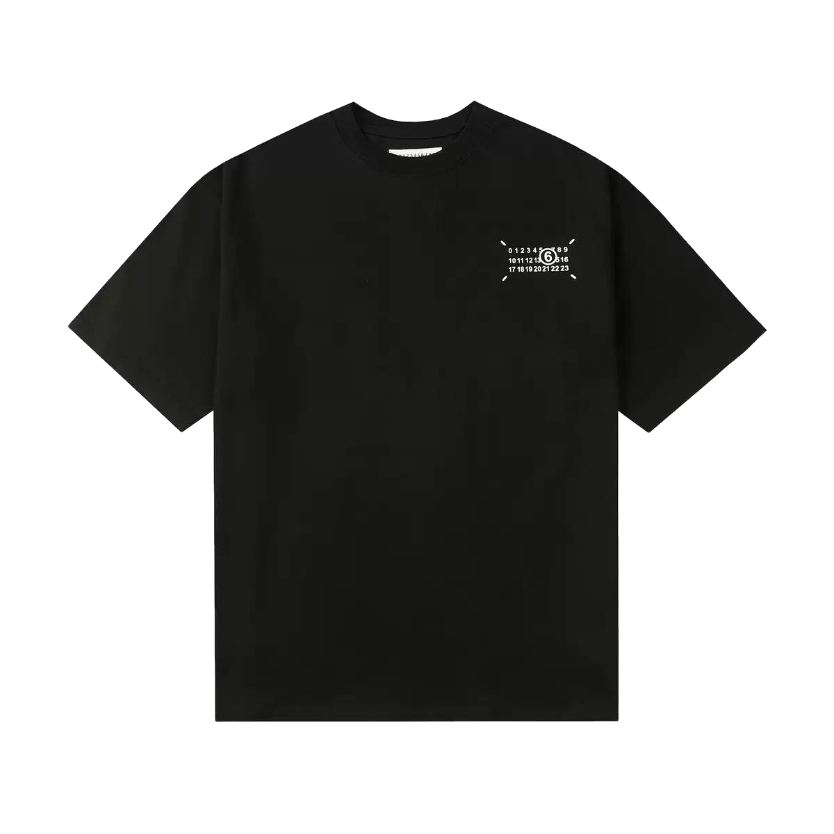 Maison Margiela T-shirt featuring  numerical logo graphic on the chest