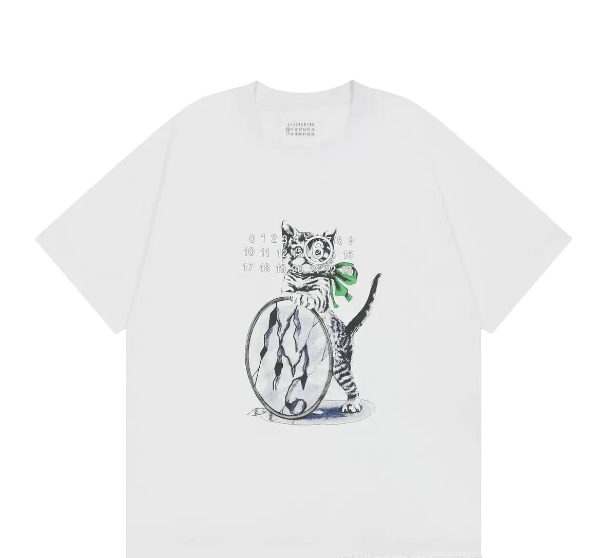 Maison Margiela jersey featuring a graphic print of a cat with a glittered